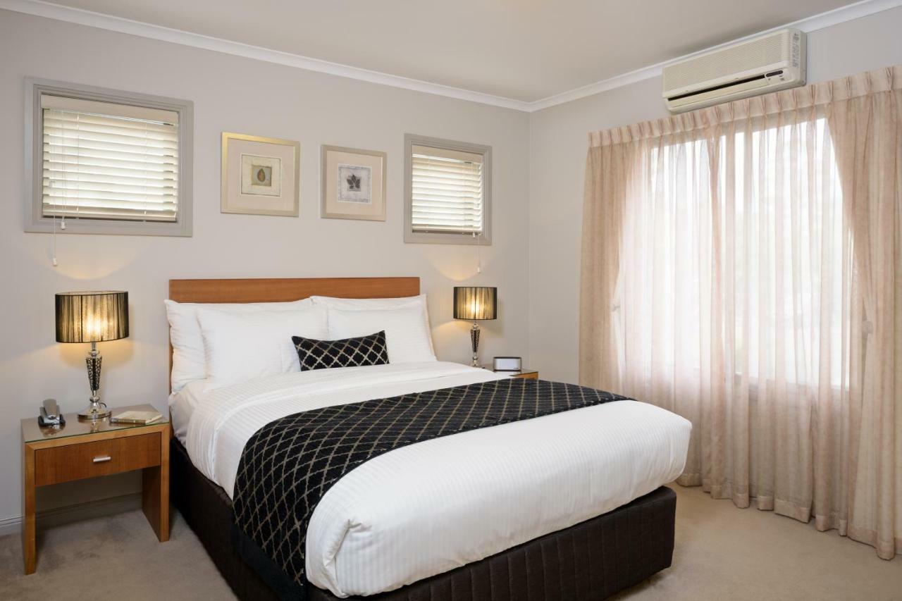 Ringwood Royale Aparthotel Ngoại thất bức ảnh